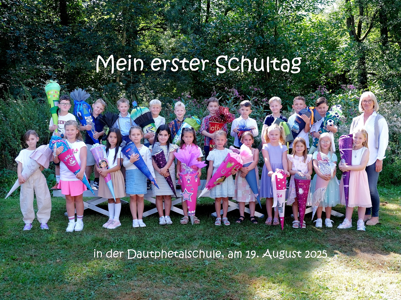 Die Klasse 1a mit Frau Schuppner