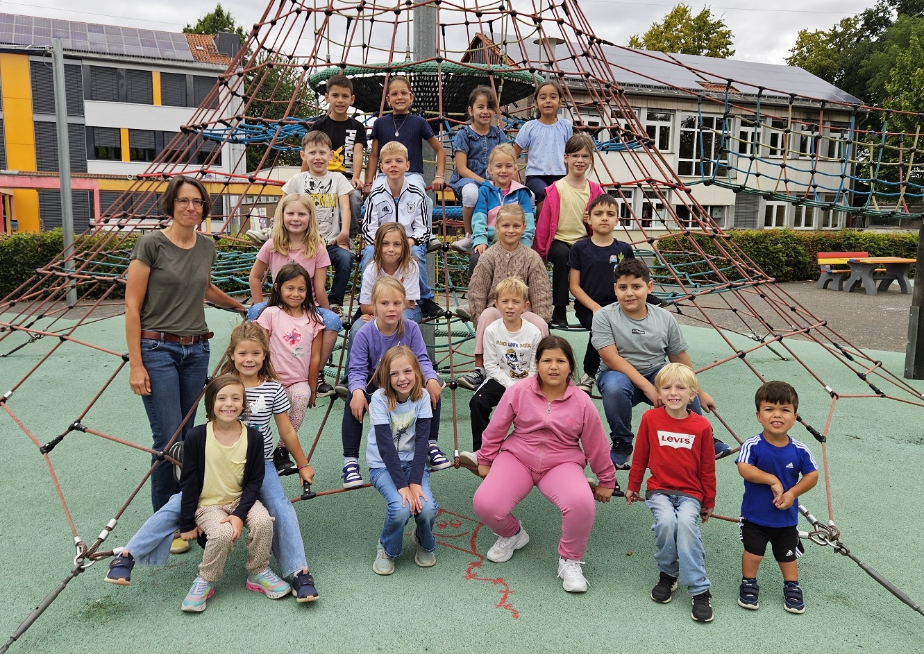 Die Klasse 2b mit Frau Lieder