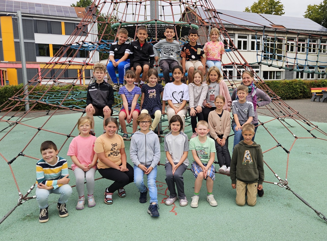 Die Klasse 3a mit Frau Sonntag