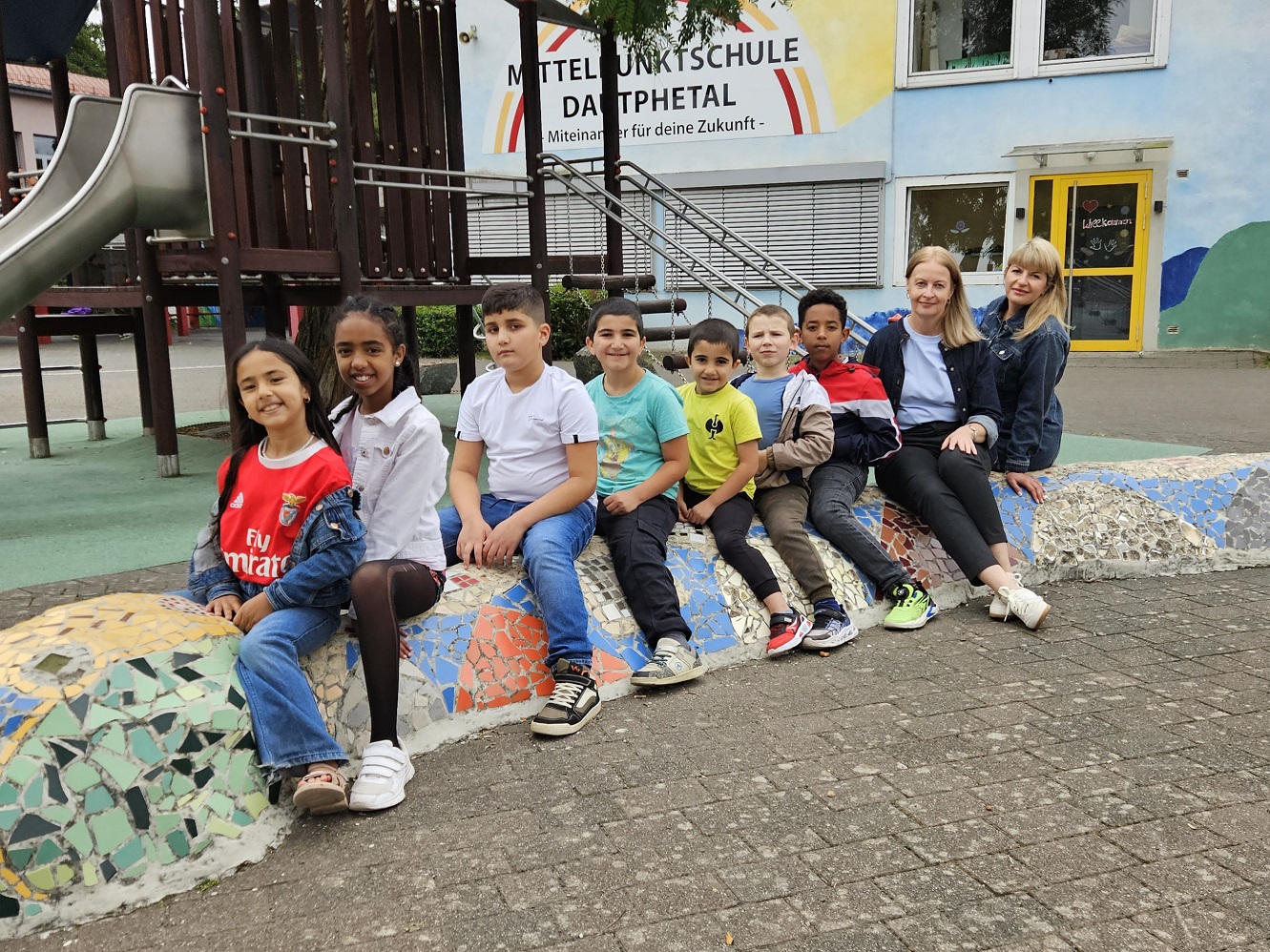 Die Sprachintensivklasse der Grundschule mit Frau Steinmetzger